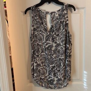 Old Navy Monochrome Floral Blouse
